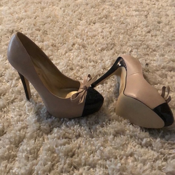 Shoes - Picture 2 of 2